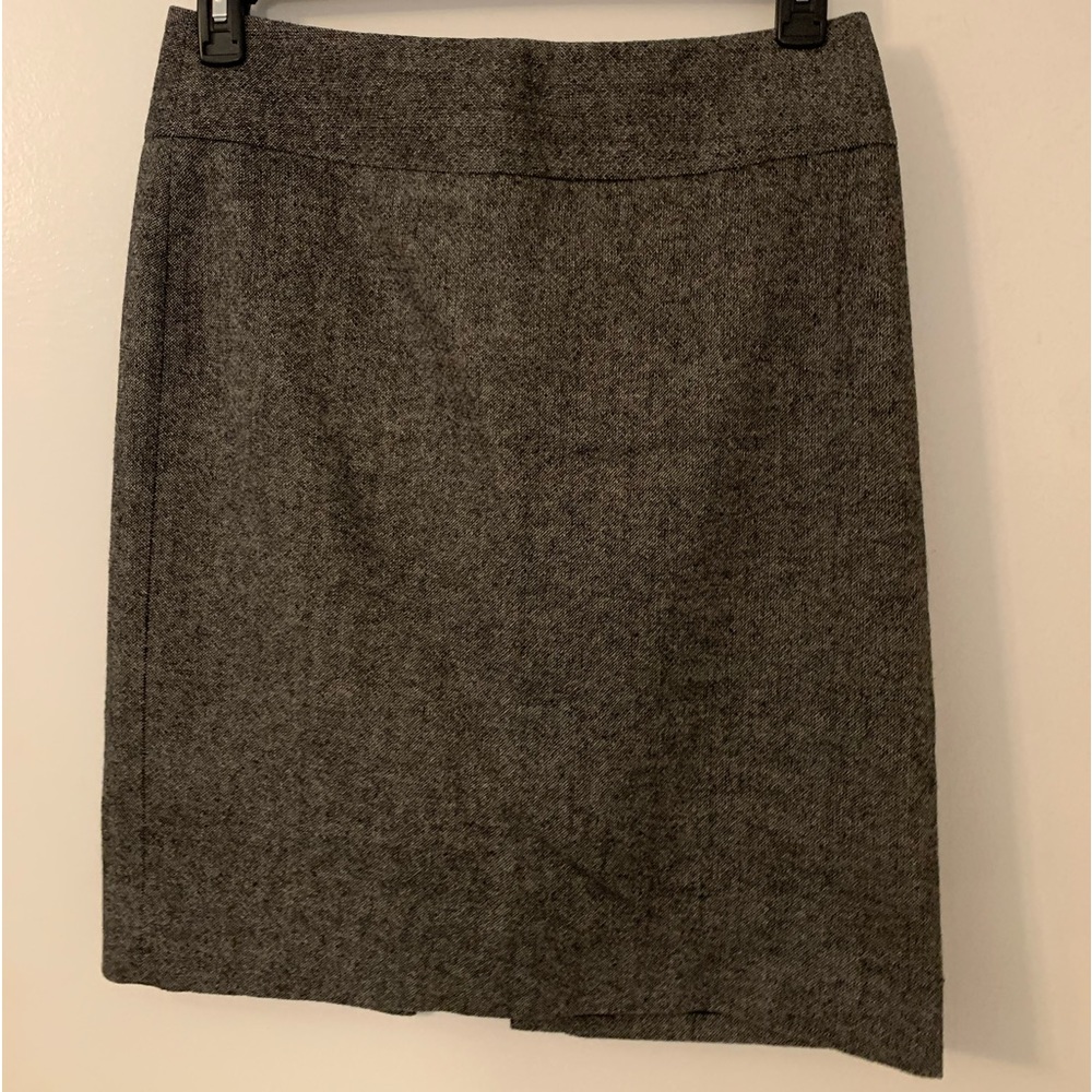 Tweed pencil skirt